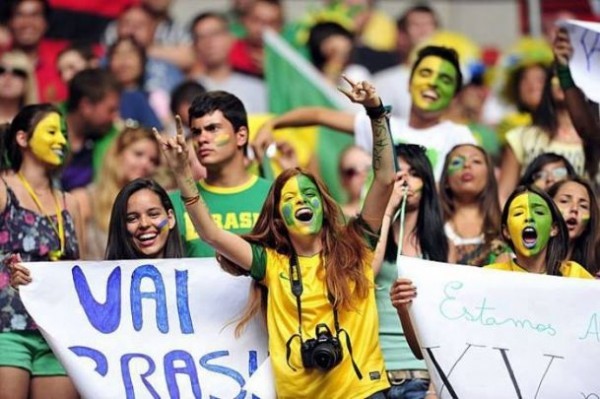 look verde e amarelo para torcer pelo Brasil