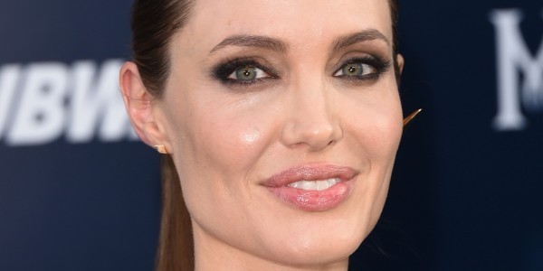 tratamentos de beleza de Angelina Jolie