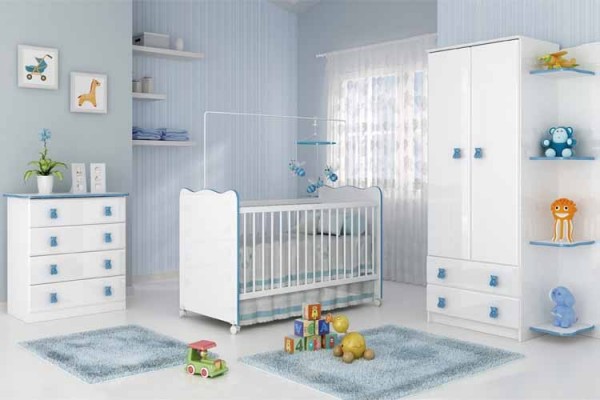quarto de bebê menino azul e branco