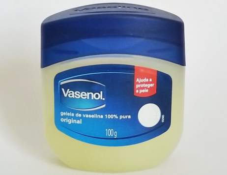 vaselina é um dos produtos baratos e multiuso
