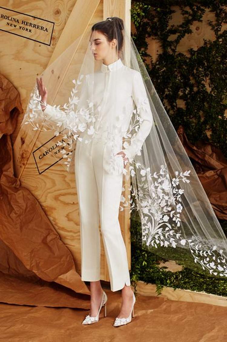 macacão que substitui o vestido de noiva é uma das tendências para 2017