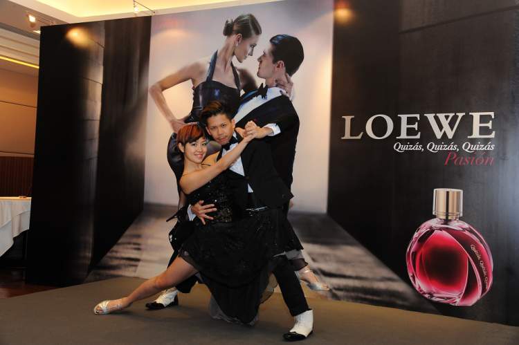 Quizás, Quizás, Quizás, Pasión de Loewe é um dos melhores perfumes para mulheres românticas e apaixonadas