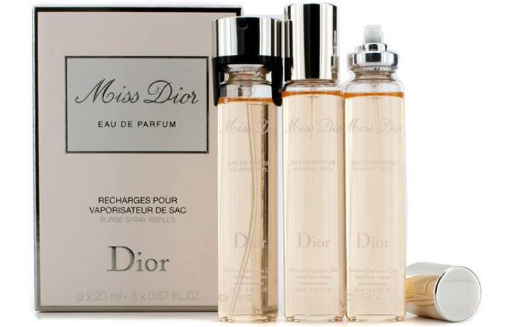 Purse Spray Miss Dior (Dior) é um perfume perfeito para carregar na bolsa