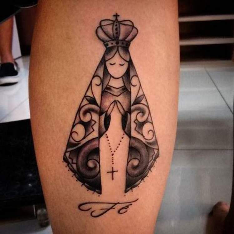 Sugestão de tatuagem religiosa