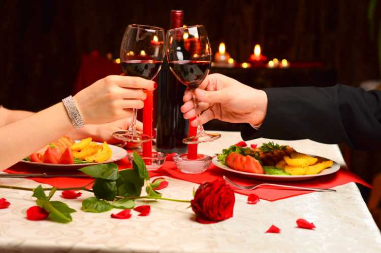 Jantar romântico para celebrar o dia dos namorados